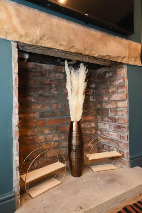 Cottage Style 3 Bedroom House - Close To City Centre & The Peaks Chesterfield Exteriör bild
